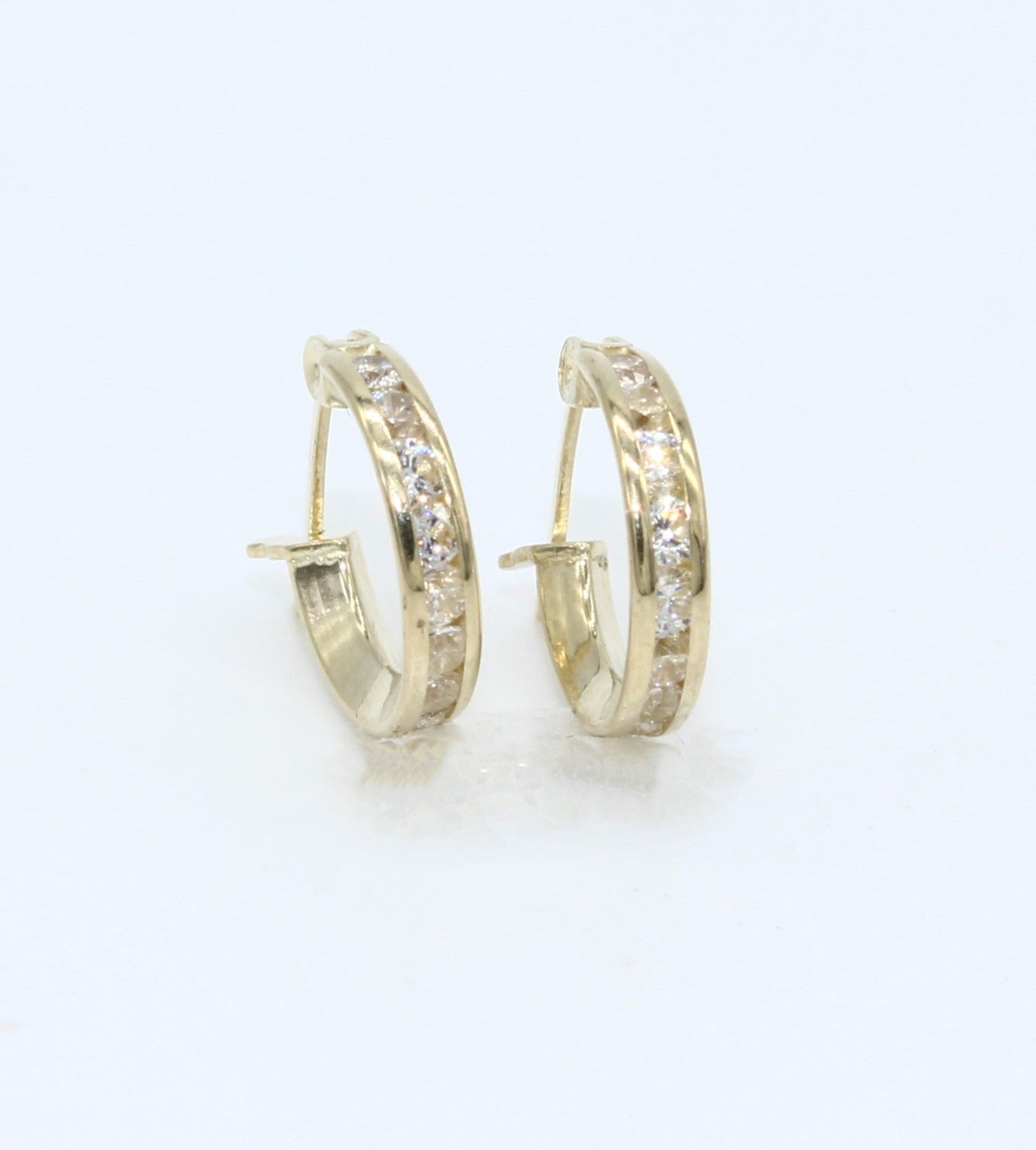 ARGOLLA ORO 10KL 0.68 AR10K8