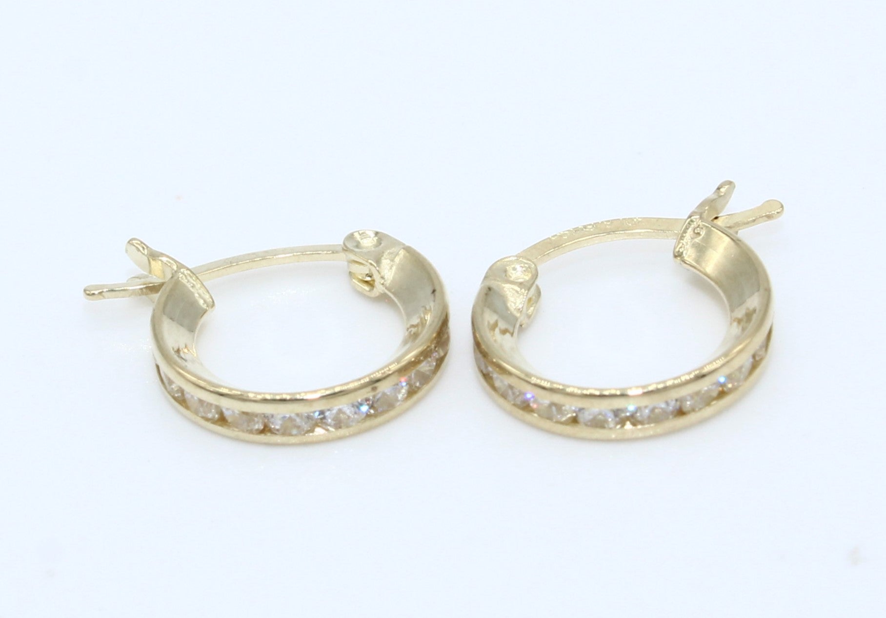 ARGOLLA ORO 10KL 0.68 AR10K8